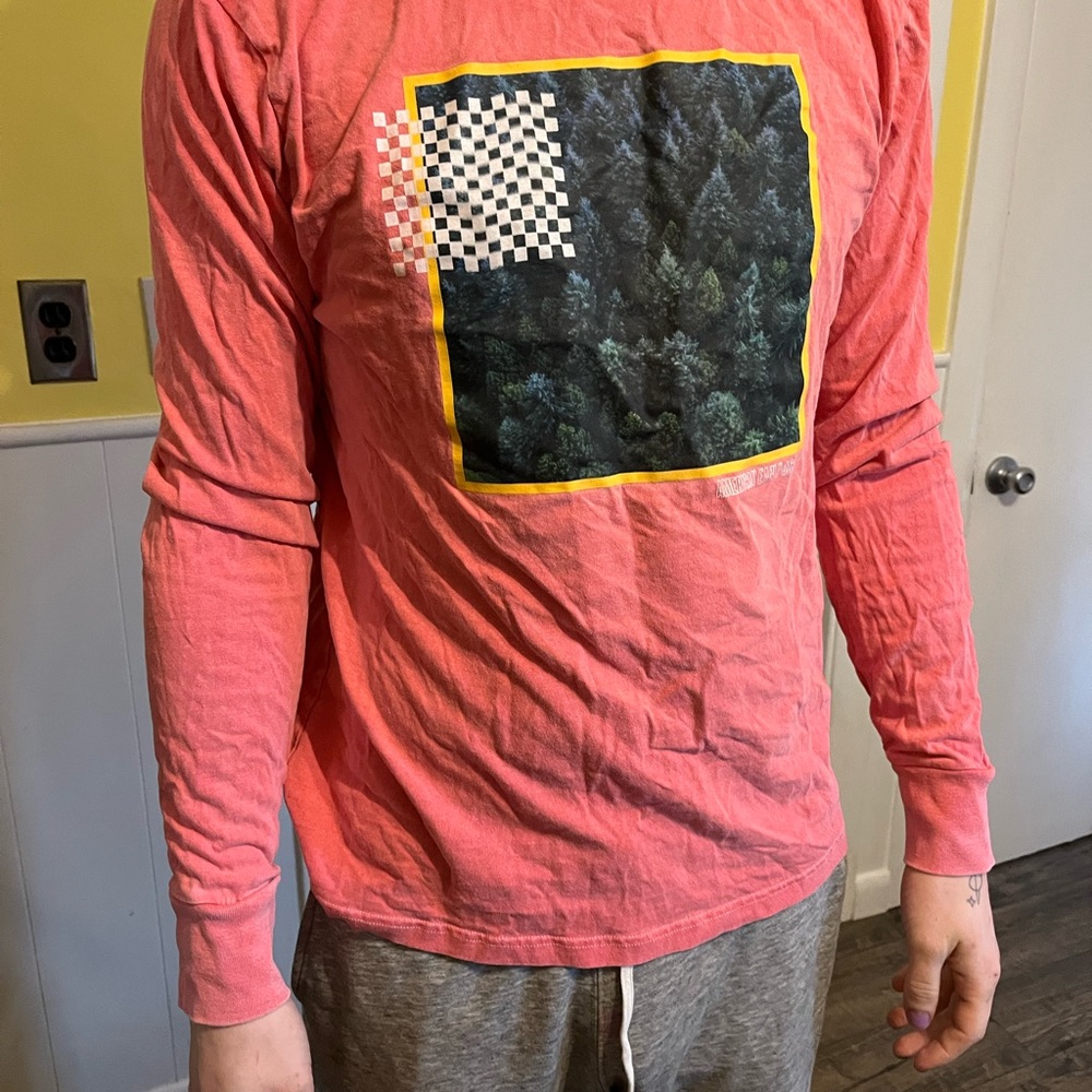 American Eagle super comfy long sleeve t shirt with trees